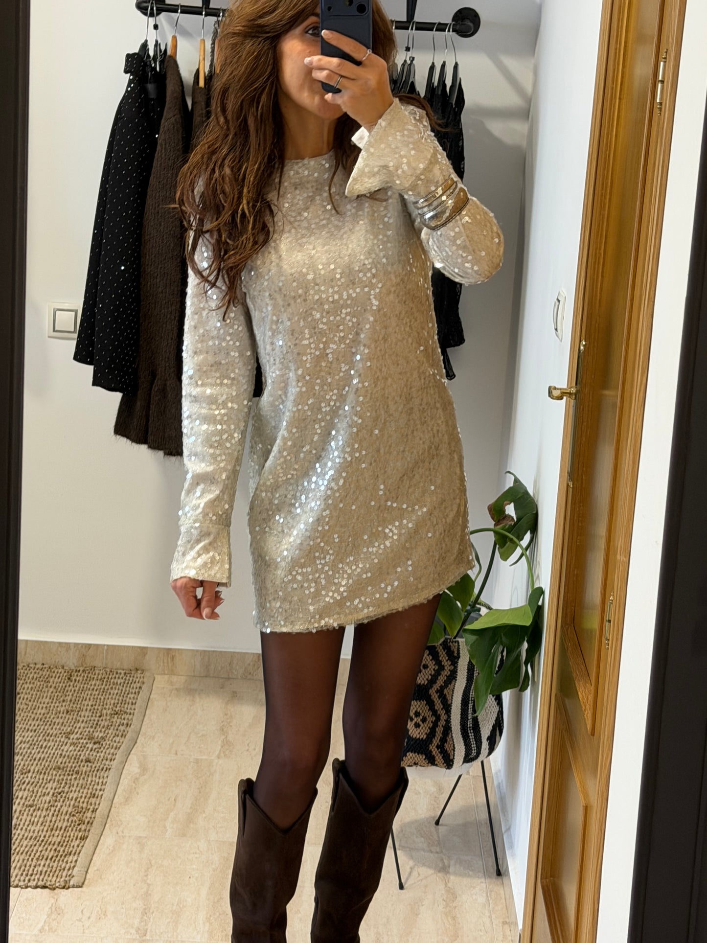 VESTIDO NUM
