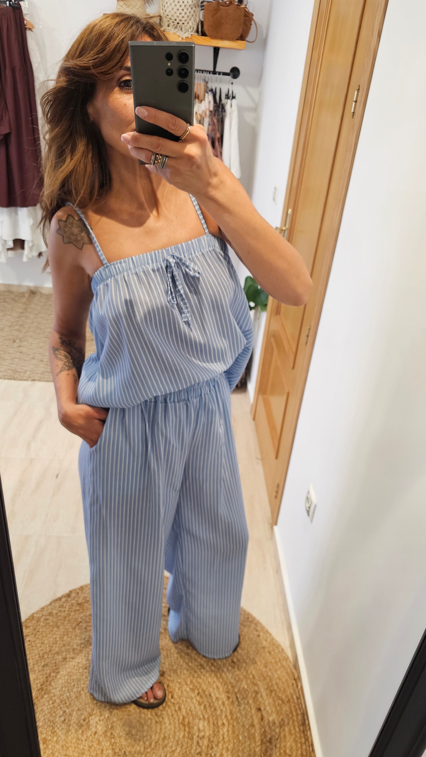 CONJUNTO CARLA