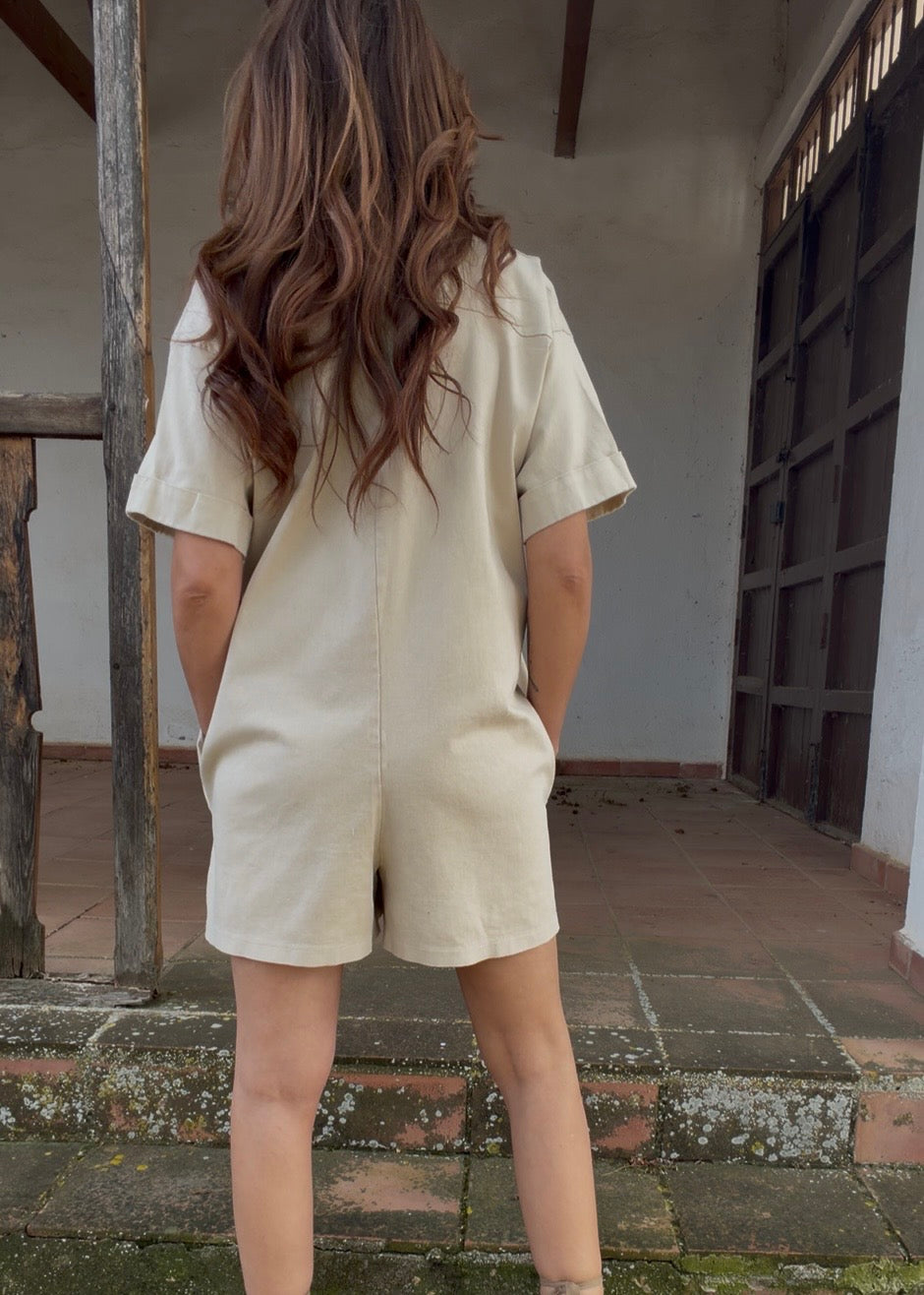 MONO CORTO- Mar Mona